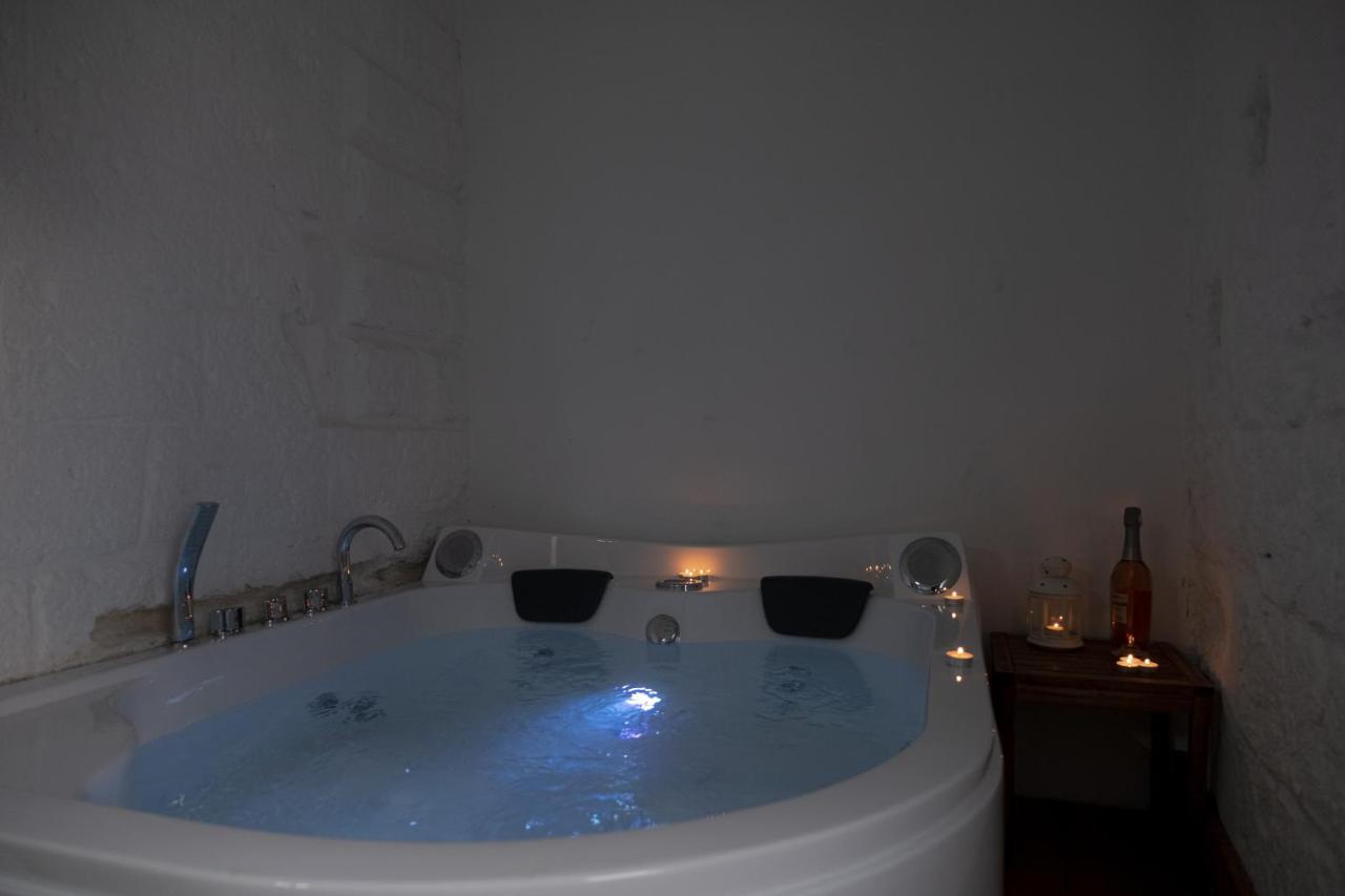 Amalfi Pool Suite - Puglia Mia Apartments Monopoli Luaran gambar