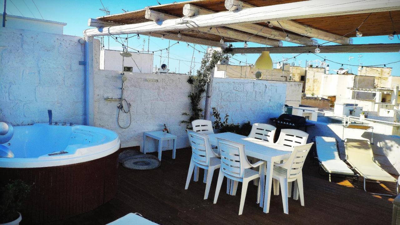 Amalfi Pool Suite - Puglia Mia Apartments Monopoli Luaran gambar